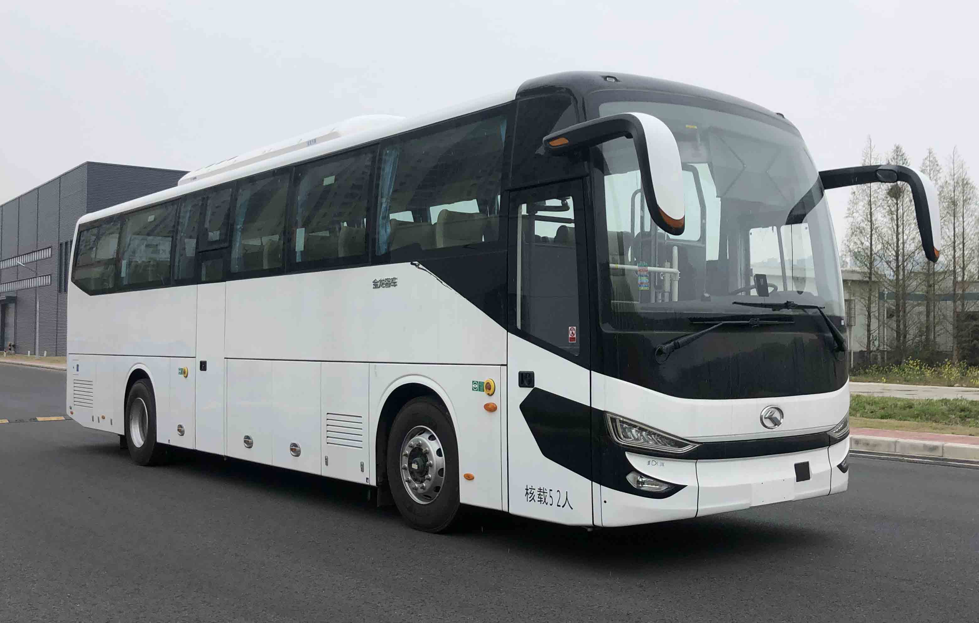 金龙XMQ6112AGBEVL05纯电动城市客车 绿色智慧出行新标杆